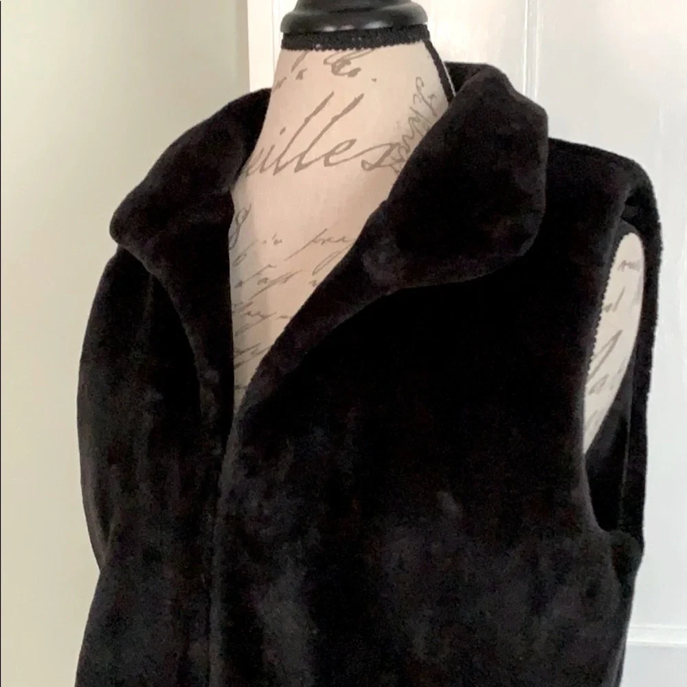 Talbots Plush Faux Fur Black Vest